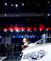 COB Par lumière 250W 300W RGBW éclairage de scène projecteur d'exposition LED coloré pour TV Studio théâtre Auto Show
