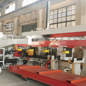 Ligne de machines de poinçonnage CNC hydrauliques automatiques à <span class=keywords><strong>plaque</strong></span> plane <span class=keywords><strong>pour</strong></span> camions légers automobiles <span class=keywords><strong>pour</strong></span> le traitement des tôles métalliques - Product Image 1