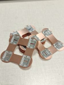 WELLGO Verkupfertes Nickelblech Batterieverbinder 0,3 mm Dicke Kupfer 21700 21,4 mm Mittelabstand 2*2P Kupfersammelschienen - Product Image 5