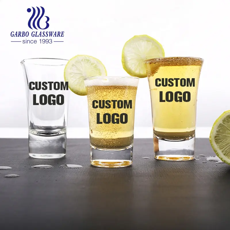 Personalizado design de logotipo mini bebidas de vidro, impressão de vinho copo de vidro com tiras personalizadas copo de vidro