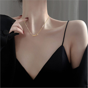 Geometric Line Necklace For Women Minimalist Clavicle Chain Platinum Color 2021 New Arrival - Product Image 2