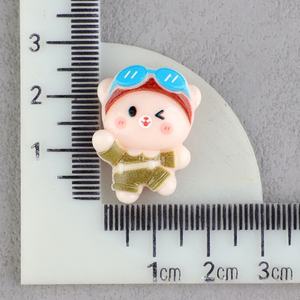 熊飞行员儿童趣味树脂配件钥匙扣水杯贴纸胸针树脂饰品卡哇伊树脂模具装饰 - Product Image 4