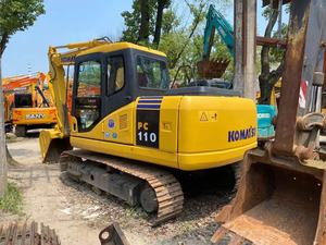 Excavadora Usada Komatsu PC110-7 Tipo Oruga de 11 Toneladas, Importada de Japón, Bomba, Motor, Engranaje y PLC Originales, en Venta - Product Image 1