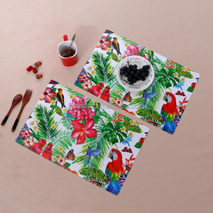 Tùy chỉnh kỳ nghỉ <span class=keywords><strong>3D</strong></span> dạng thấu kính PP nhựa bảng mat - Product Image 1