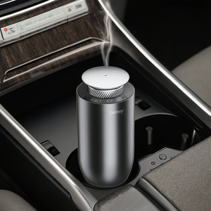 Diffuseur de parfum de voiture compact Dermey avec bouteille rechargeable pour porte-gobelet et bureau - Product Image 3
