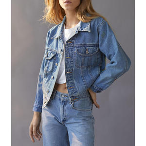 <span class=keywords><strong>Giacca</strong></span> di <span class=keywords><strong>Jeans</strong></span> Lunga Personalizzata Autunno 2024, Vintage Effetto Consumato, Lavata, in Cotone <span class=keywords><strong>Blu</strong></span> per <span class=keywords><strong>Donna</strong></span> - Product Image 6