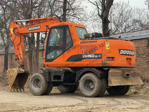 En stock, faible nombre d'heures de fonctionnement, pelle sur pneus DOOSAN DH150W-7 DH150W de 15 tonnes avec cabine climatisée pour la construction routière - Product Image 2