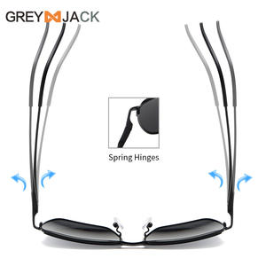 Lunettes de soleil polarisées pour homme Grey Jack, protection UV400, monture intégrale, verres TAC, charnières à ressort or et noir, style décontracté et professionnel - Product Image 2