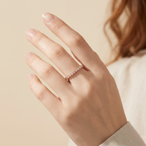 Anillo Apilable de Diamantes Naturales en Oro Rosa de 18K, Estilo Moderno y Minimalista, Joyería Fina al por Mayor, para Uso Diario, de Lujo, en Oferta - Product Image 4