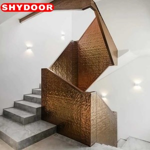 Rampe d'escalier sur mesure en <span class=keywords><strong>cuivre</strong></span> de qualité supérieure pour projets d'ingénierie de construction résidentielle de luxe haut de gamme - Product Image 5