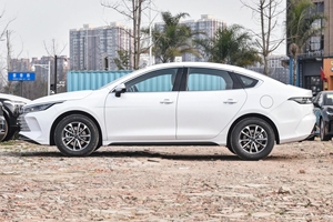 Nouvelles automobiles de luxe hybrides rechargeables BYD Destroyer 05 Dm-i 2025 1.5L 55km 120km E-CVT Berline - Product Image 5