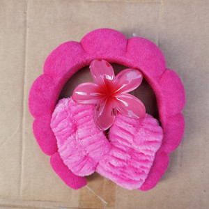 ที่คาดผมฟลานเนลลายดอกไม้ไข่สุดน่ารัก กันน้ำ พร้อมกิ๊บติดผม ชุดอุปกรณ์เสริมผมนุ่มฟู สำหรับล้างหน้า - Product Image 6