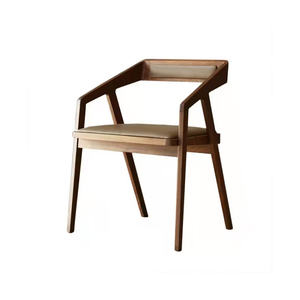 เก้าอี้ห้องนั่งเล่นดีไซน์หรูหรา ออกแบบมาเพื่อความนุ่มสบายในการนั่ง รองรับได้มั่นคง และมอบประสบการณ์การนั่งพักผ่อนที่บ้านอย่างผ่อนคลาย - Product Image 1