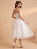 Robe de mariée bustier taille basque à sequins, robe de bal corset en satin, robe de mariée sur mesure grande taille ivoire pour la mariée
