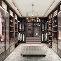 Personnalisé blanc Shaker moderne Walk in Closet Types de Walk in Placard Chambre à coucher Meubles de chambre à coucher Cabinet pour vêtements
