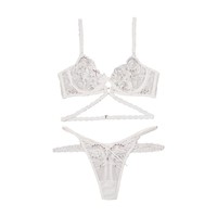 Ensemble de lingerie sexy en dentelle pour femmes, soutien-gorge sans couture blanc, ensemble de lingerie intime, jarretière à fleurs brodée, 3 pièces