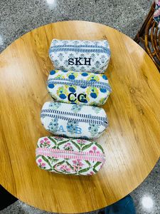 Pochette matelassée en coton fleuri faite à la main, best-seller, trousse de toilette, cadeaux pour demoiselles d'honneur, sac cosmétique pour femme grande capacité - Product Image 2