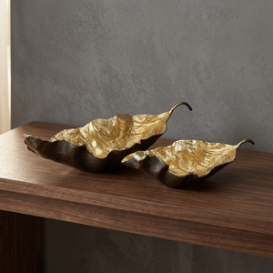<b>Leaf</b> Shaped Golden and Black Pedestal Fruits Bowls Eco-Friendly Luxury Customized Handmade Lightweight Metal Serving Bowls - Product Image 3