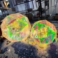 Boule Lumineuse LED Colorée, Accessoires de Décoration Créatifs, Lumières Suspendues Extérieures pour Noël, Paysage, Centres Commerciaux, Atriums en PVC