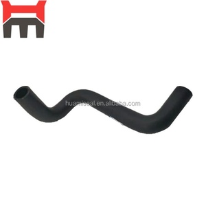 Tuyau de réservoir d'eau de refroidissement pour excavatrice SY215C 11907848 en caoutchouc durable - Product Image 4