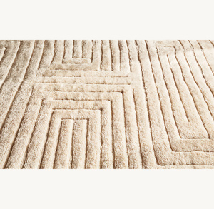 Tapis marocain en laine fait main de luxe, tapis berbère noué à la main, motif personnalisé, tapis pour salon, chambre, bureau et hôtel - Product Image 2