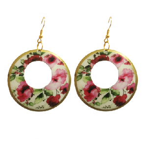 ต่างหูทรงพระจันทร์ดีไซน์โดดเด่นทันสมัยสำหรับผู้หญิง ทำจากโลหะผสมเคลือบทอง ผลิตในอินเดียโดยงานฝีมือคุณภาพ - Product Image 6