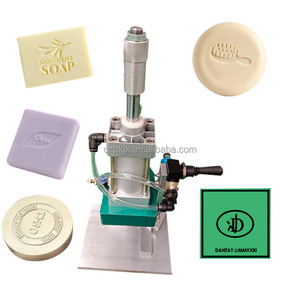 Machine d'estampage de presse à savon manuelle faite à la main de petite barre de toilette <span class=keywords><strong>Prix</strong></span> - Product Image 4