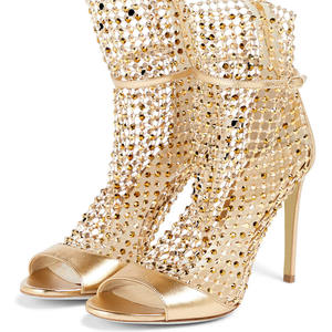 2024 personnalisé usine luxueuses sandales à talons pour femmes talons sandales diamants bout ouvert cheville boucle Banquet chaussures pour dames - Product Image 1
