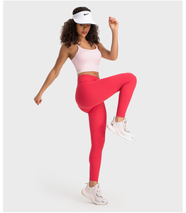 Sujetador con almohadilla de pecho extraíble para mujer, precio al por mayor, sujetador con cuello Halter para entrenamiento de gimnasio, Sujetador deportivo de compresión de soporte suave para Yoga - Product Image 6