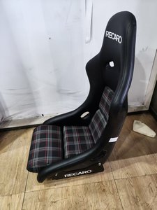 Asiento Deportivo Recaro Personalizado para Carreras, Bien Adaptado para VW Golf R MK8, Modificaciones de Alto Rendimiento - Product Image 4
