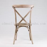 Chaises de salle à manger empilables en bois vieilli avec dossier en X