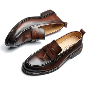 Mocassini fatti a mano in vera pelle <span class=keywords><strong>scarpe</strong></span> basse mocassini Casual Lazy Driving Boat piselli <span class=keywords><strong>scarpe</strong></span> eleganti <span class=keywords><strong>da</strong></span> uomo <span class=keywords><strong>scarpe</strong></span> <span class=keywords><strong>da</strong></span> uomo personalizzate - Product Image 2