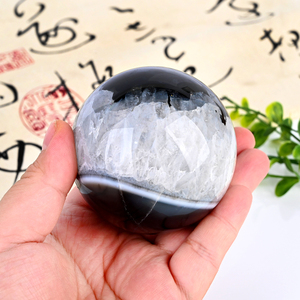 Esferas de Cristal y Piedras Naturales a Precio de Fábrica, Bola de Cristal de Ónix Negro Pulida a Mano para Sanación - Product Image 2