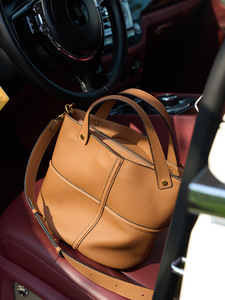 Nouveautés : sacs fourre-tout en cuir pour femmes, style coréen, sacs fourre-tout en cuir de créateur, sacs en cuir véritable pour femmes, sac à bandoulière - Product Image 6