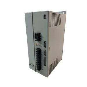 Ortak envanter 889D F4HC-5 yepyeni sanayi kontrolleri PLC mikro kablo 889D-F4HC-5