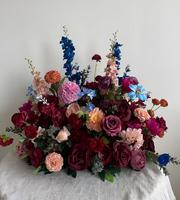 Centre de table personnalisé RK317, fleurs artificielles bordeaux, chemin de table pour mariage, boule de fleurs au sol, décoration de mariage