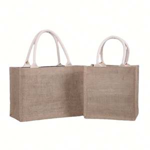 Sac fourre-tout de plage de Noël en toile de jute et en hessian avec poignées en cuir - Product Image 6
