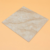 Plaques de marbre PVC imperméables, panneaux de marbre PVC haute brillance pour la décoration de murs intérieurs et d'armoires