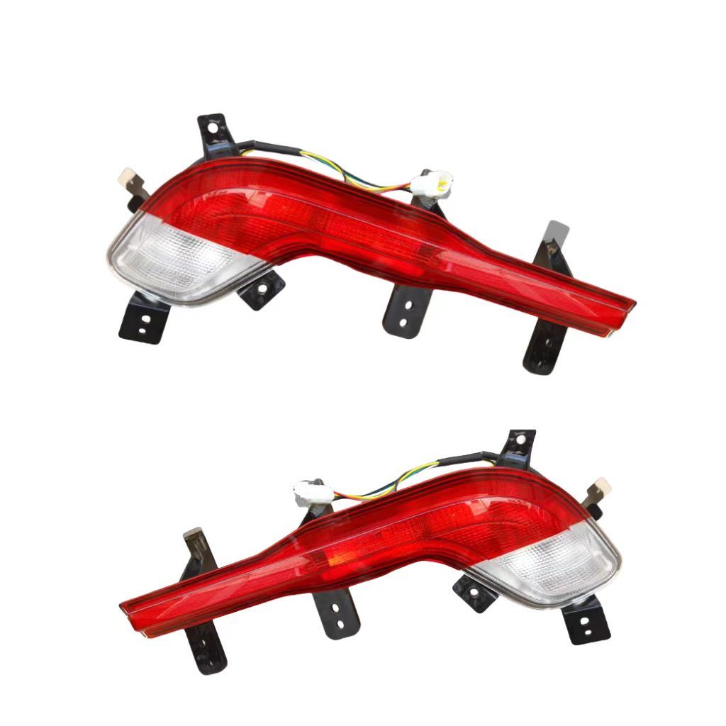 Car Rear Fog Lamp Rear bar Decorative Light for Wuling Baojun 53018-21 Model SGMW Auto Parts Image 2