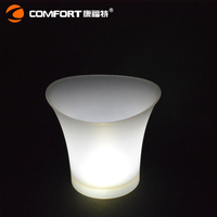 Seau à glace LED en plastique de 5 litres personnalisable, vente en gros d'usine, refroidisseur de bière et de vin étanche à piles