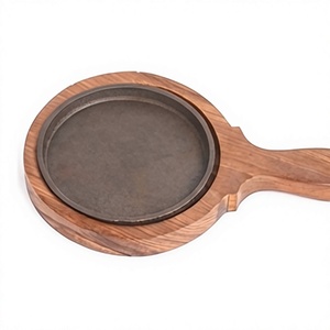 Plat de service élégant en bois et métal pour la présentation de repas à la maison, en cuisine, à l'hôtel, en restauration et pour une salle à manger stylée - Product Image 1