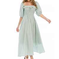 Robe midi décontractée pour femme, coupe ajustée, à pois, col carré, manches bouffantes, corsage smocké, bordure à volants, coupe évasée pour soirée d'été