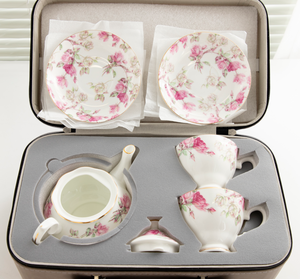 Service à thé de luxe en porcelaine fine britannique, écologique, durable, sans BPA, avec logo personnalisé - Product Image 4