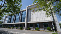 Edificio de Estructura de Acero Ligero Personalizado con Servicio de Procesamiento de Soldadura de Acero Tipo C Galvanizado en Caliente