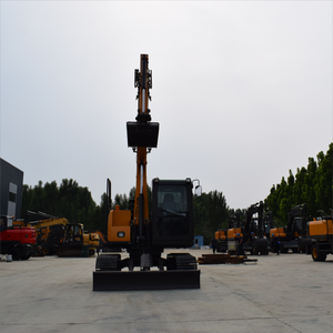 EXPÉDITION RAPIDE! Mini <span class=keywords><strong>pelle</strong></span> 6.5 t 7t <span class=keywords><strong>8t</strong></span> 9t ferme d'occasion nouvelle <span class=keywords><strong>pelle</strong></span> sur chenilles ensacheuse compacte <span class=keywords><strong>Kubota</strong></span> moteur excavatrice <span class=keywords><strong>prix</strong></span> de la machine - Product Image 3