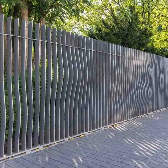Outdoor Welle Dekorative Aluminium Zäune Panels Lamellen Fechten