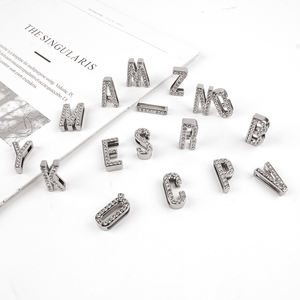 2024 suministros para mascotas, un juego de 26 piezas, abalorio de letras deslizantes de diamantes de imitación de <span class=keywords><strong>8mm</strong></span>, bricolaje, PARA CINTURÓN DE pulsera con nombre de cuero - Product Image 5