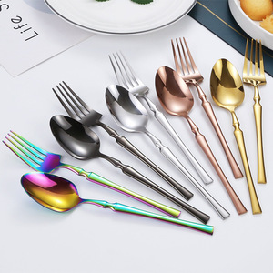 Ensemble de 4 cadeaux en acier inoxydable bon marché <span class=keywords><strong>Vaisselle</strong></span> créative <span class=keywords><strong>Couverts</strong></span> blancs et dorés - Product Image 2