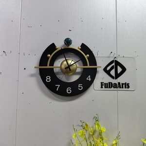 Reloj de Pared Moderno y Lujoso de 40x35cm, Productos para Dropshipping Directo de Fábrica 2024, Reloj Decorativo de Metal para el Hogar - Product Image 2