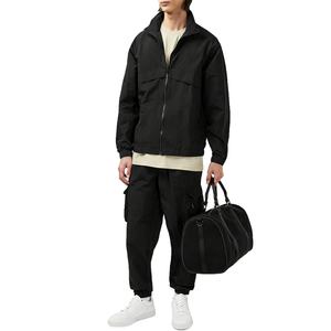 Ventes en gros à bas prix, ensembles imperméables pour hommes avec logo personnalisé ou survêtements coupe-vent pour activités de plein air, survêtements de sport pour hommes - Product Image 1